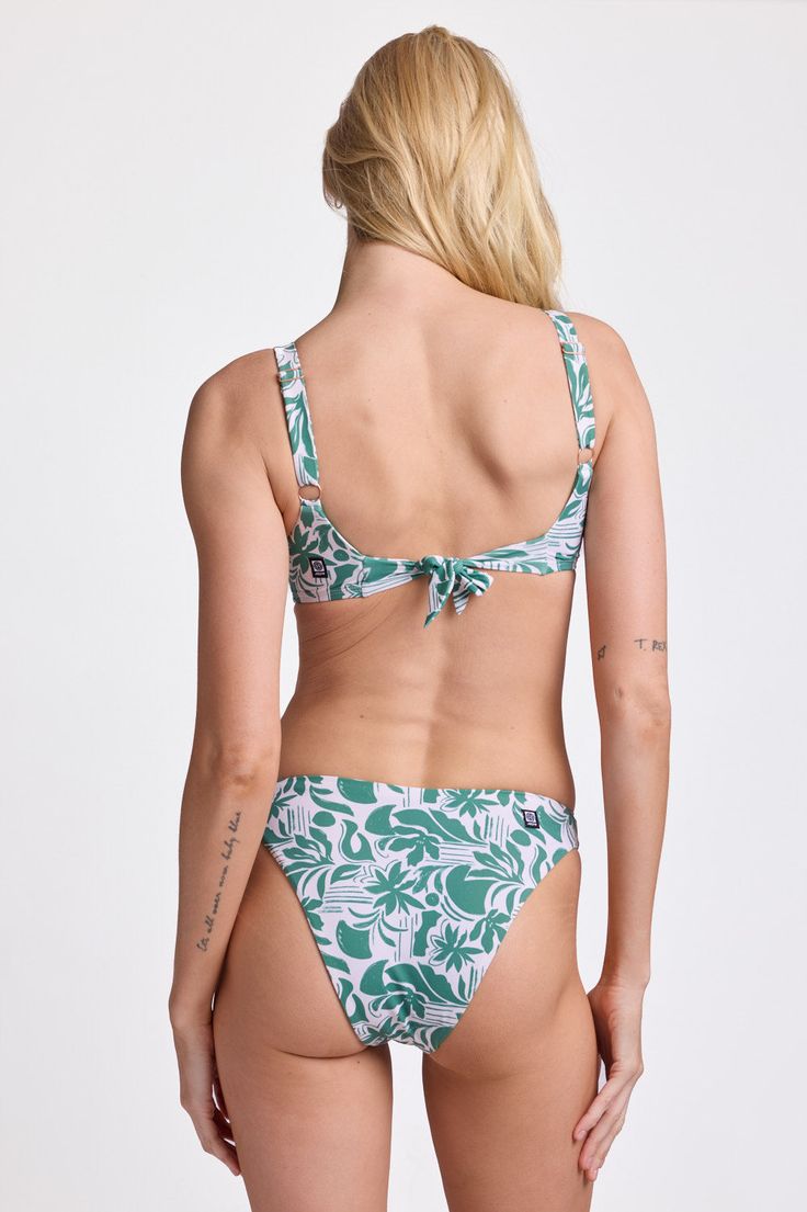 Haliewa by Jolyn in Vista - Sunset Park Resort shop