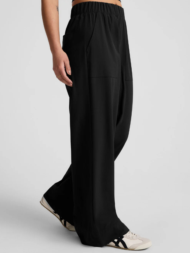 easy wide leg pant - True Black