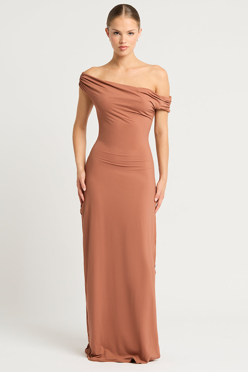 Off-shoulder brown maxi dress by Indah in Sienna – Sunset Park Resort shop